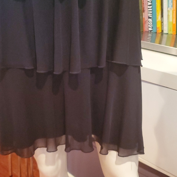 Black sequins strap cocktail dress - Picture 4 of 8